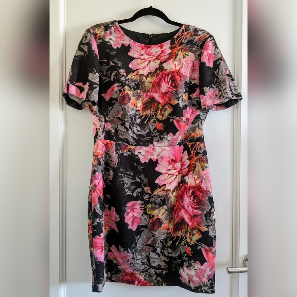 Floral Sheath Dress x BLACK HALO